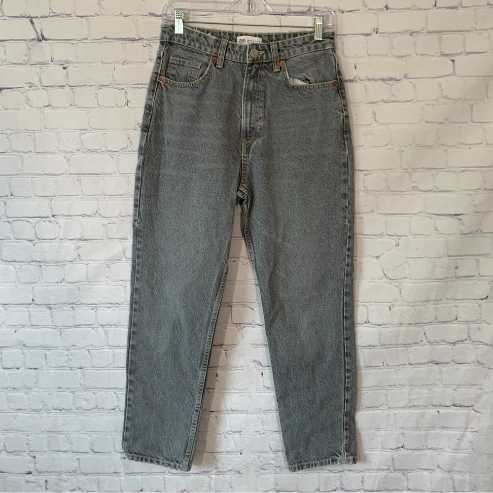 Zara Wide Leg Jeans Pants Distressed Hem Grey Womens Size 6